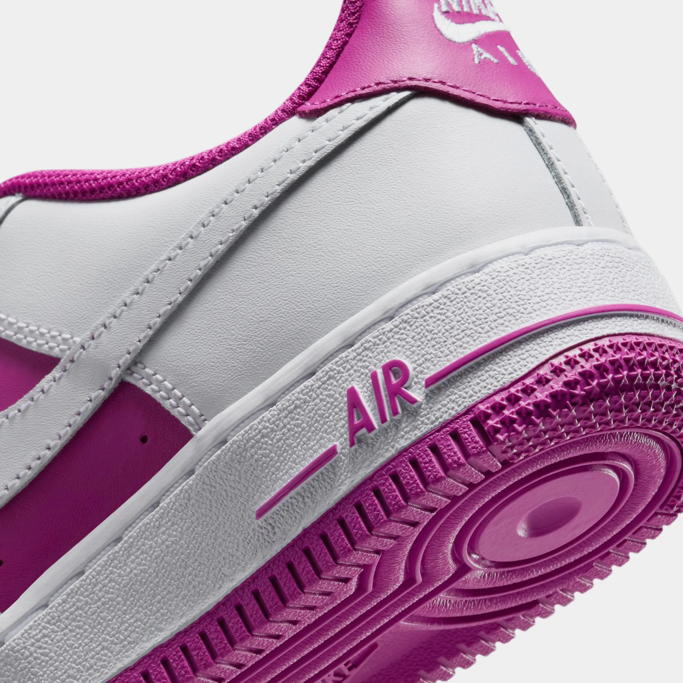 Air Force 1 Low Grade School Basketball Shoes (White/Hot Fuchsia) Nike Max 95 versions