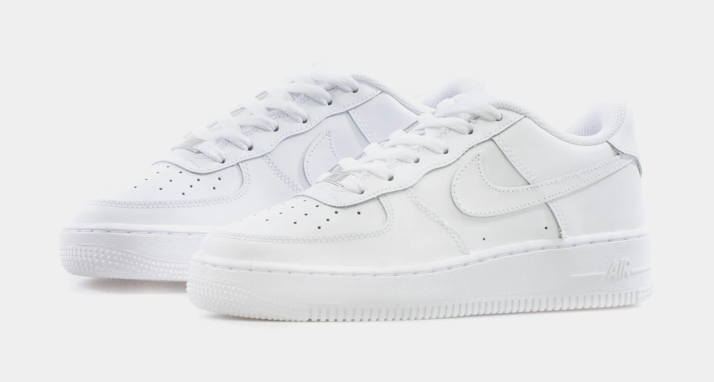 Air Force 1 Low LE Grade School Lifestyle Shoes (White) Nike Max 95 versions