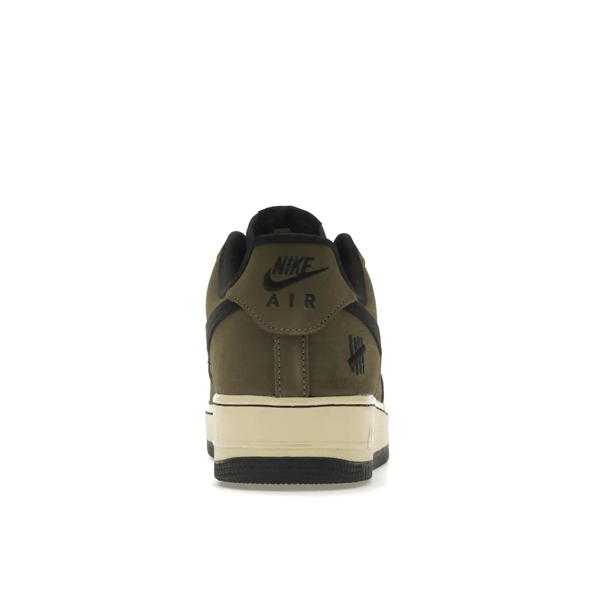 Air Force 1 Low SP Undefeated Ballistic Dunk vs. AF1 Nike Air Force 1 classic shoes