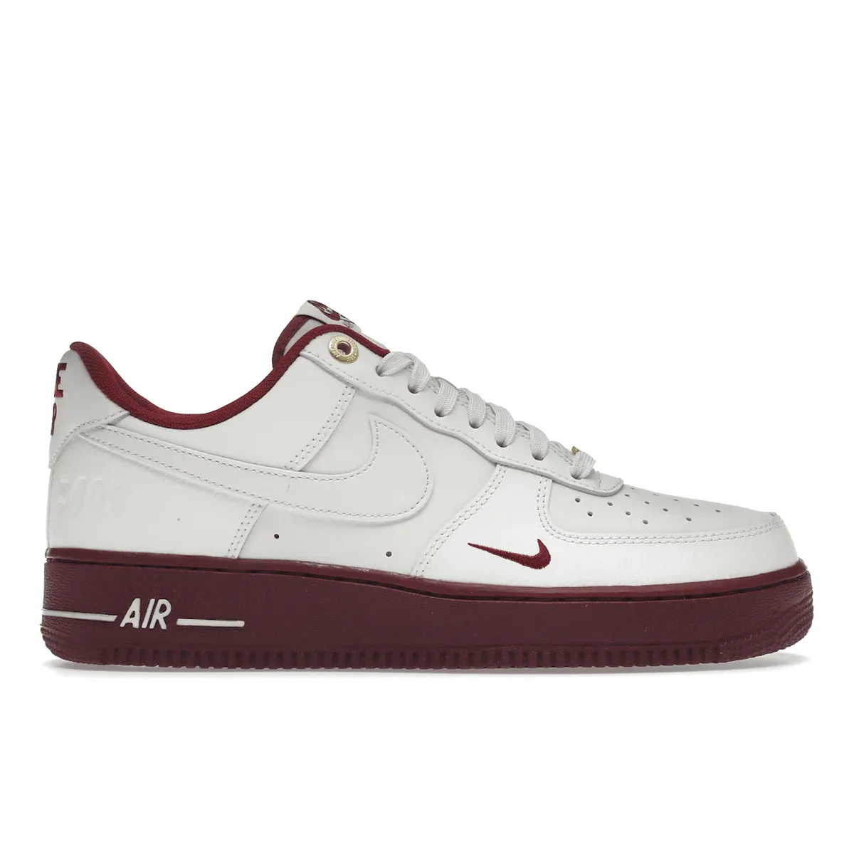 Air Force 1 Low Team Red New Nike Air Force 1 heritage shoes for everyday wear