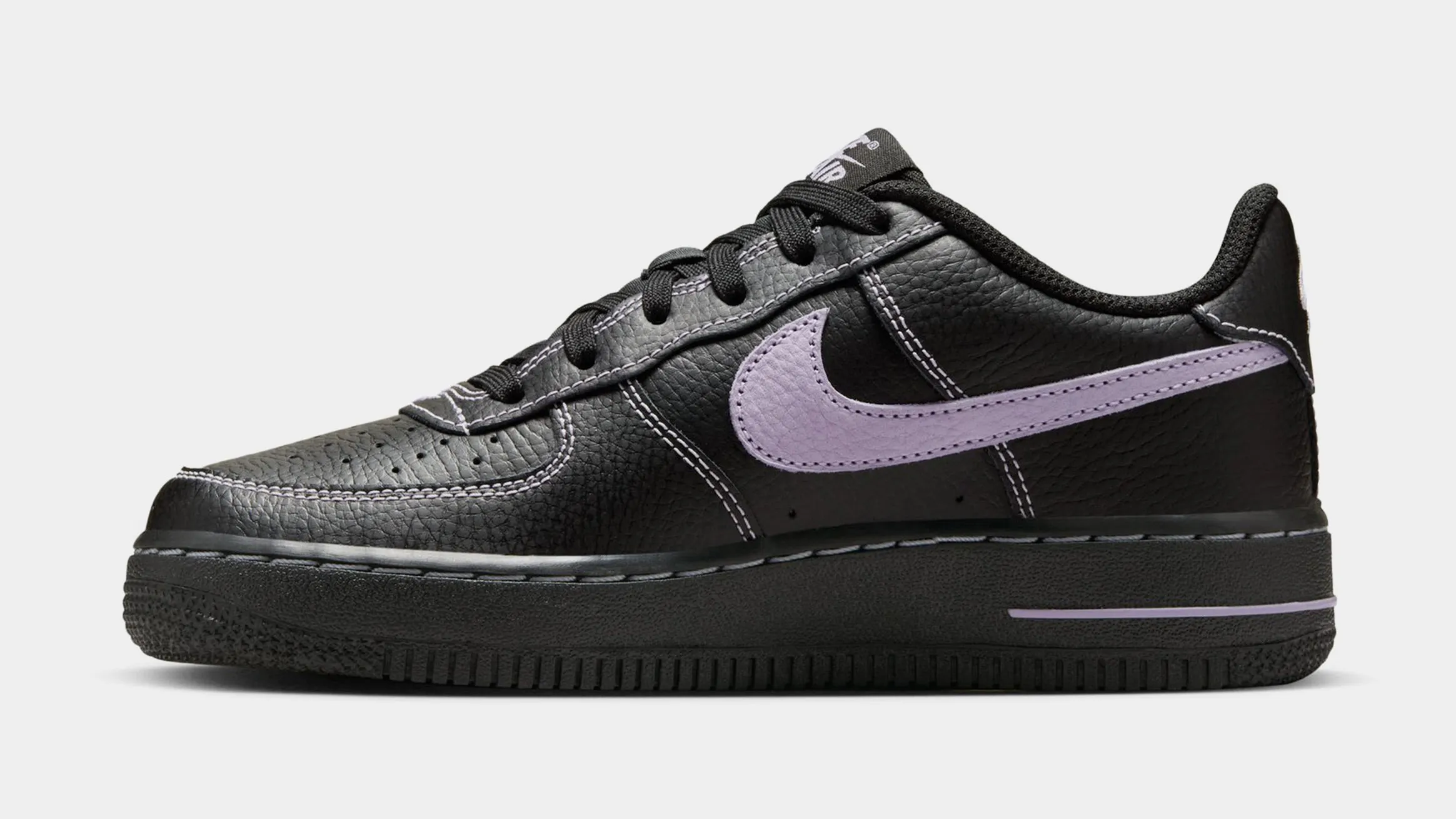 Air Force 1 LV8 Grade School Basketball Shoes (Black/Hydrangeas) Nike Max 95 versions