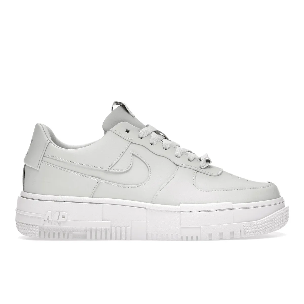 Air Force 1 Pixel Turquoise Nike Air Force 1 heritage shoes for everyday wear