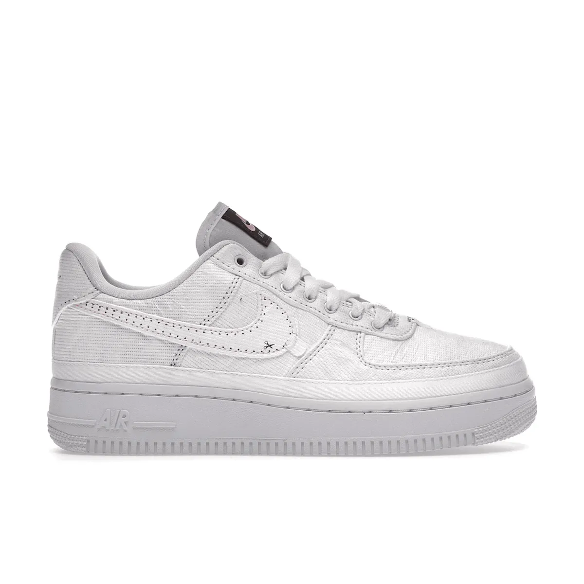 Air Force 1 Tear Away Fauna Brown Vanilla Nike Air Force 1 heritage shoes for everyday wear