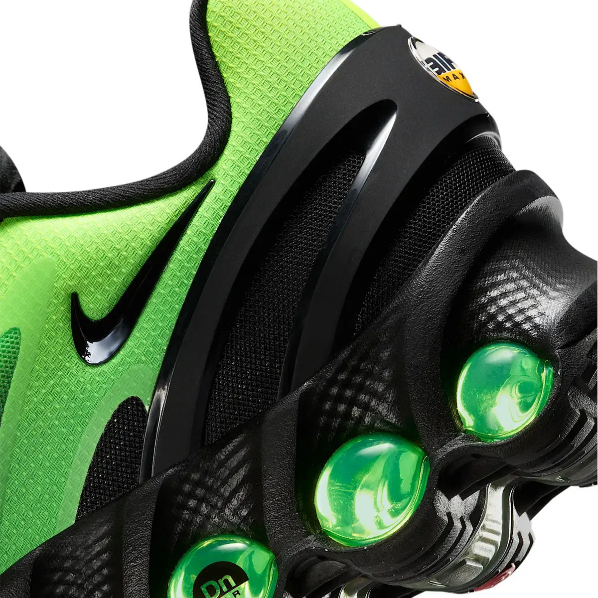 Air Max DN8 'Green Strike'