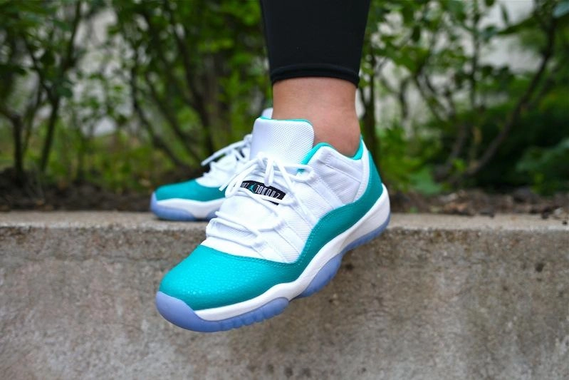 Air Jordan 11 Low GS Aqua Safari Bold classic sport shoes