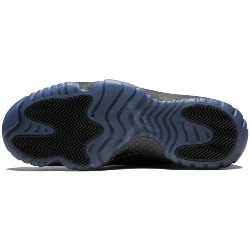 Air Jordan 11 "Cap and Gown" Bold classic sport shoes