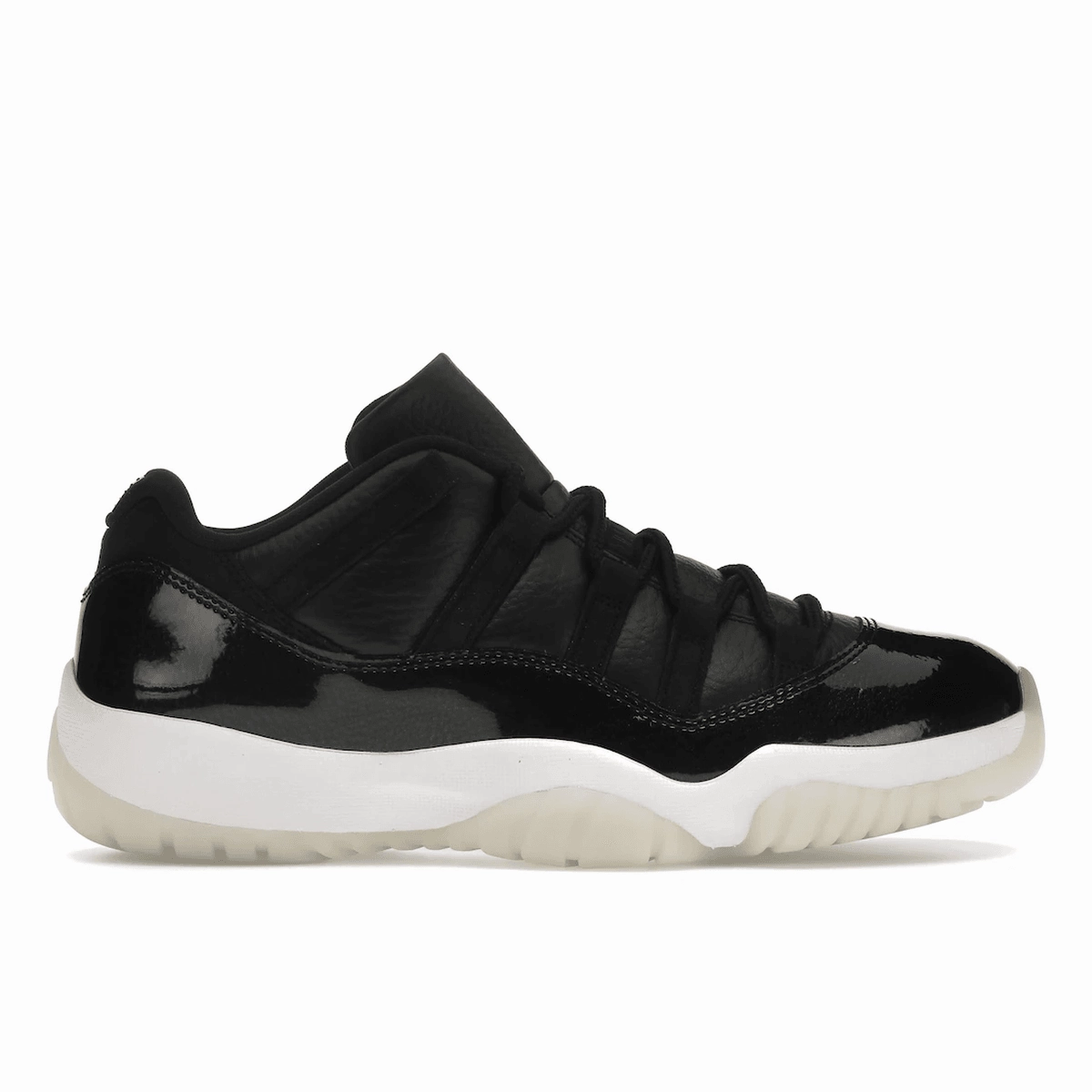 Air Jordan 11 Retro Low 72-10 Air Jordan 11 patent leather sneakers