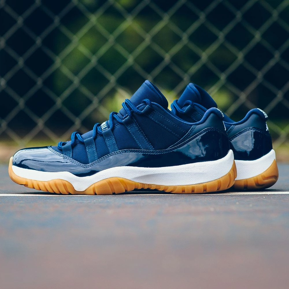 Air Jordan 11 Retro Low Midnight Navy Bold classic sport shoes