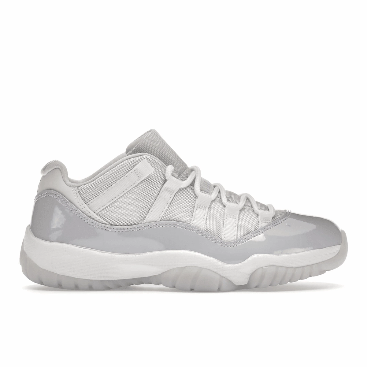 Air Jordan 11 Retro Low Pure Violet Air Jordan 11 patent leather sneakers