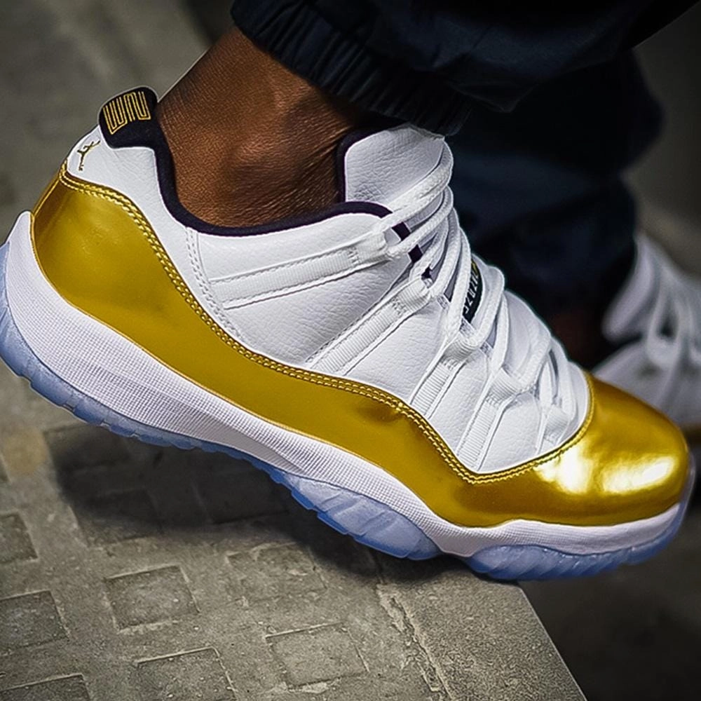 Air Jordan 11 Retro Low White- Metallic Gold Bold classic sport shoes