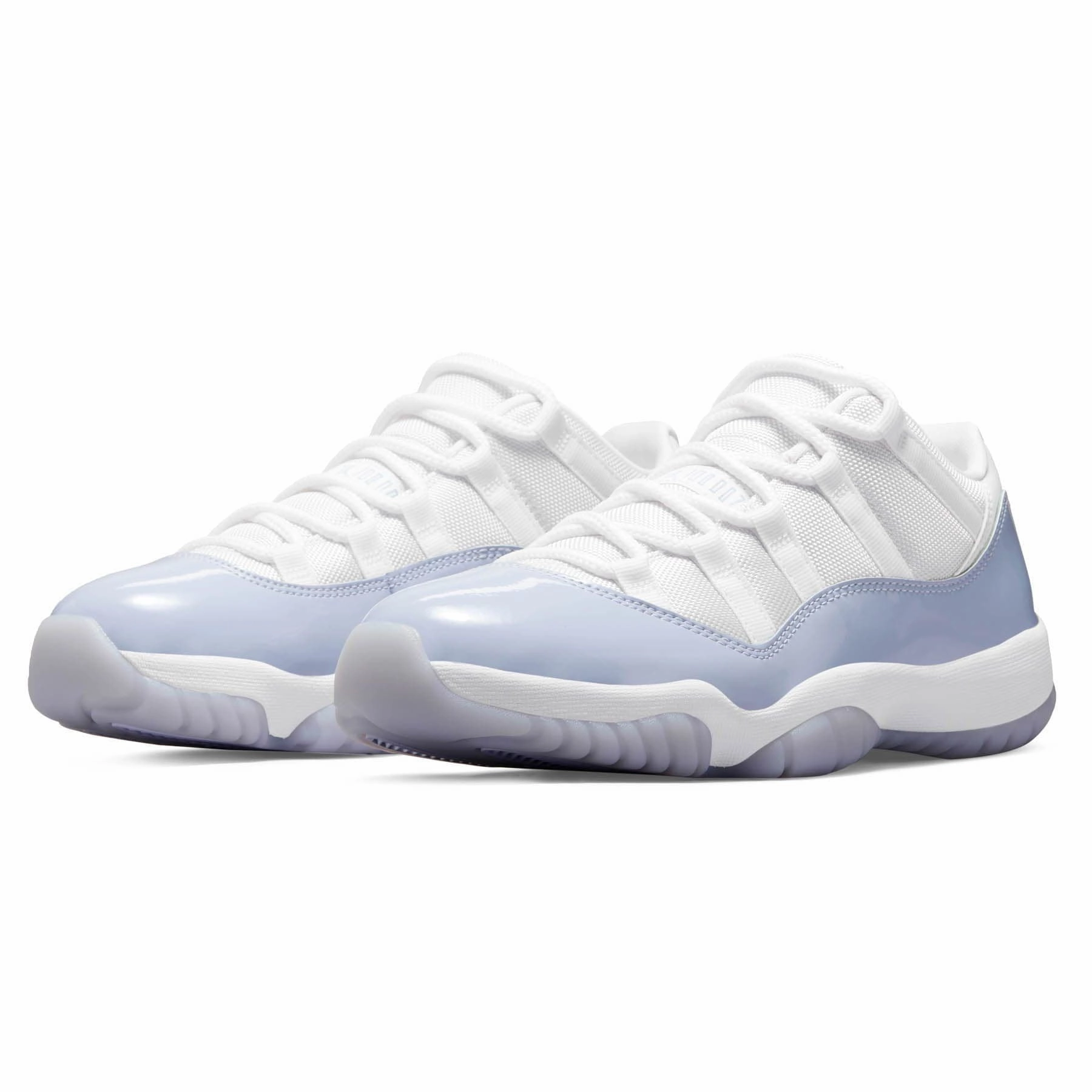 Air Jordan 11 Retro Low Wmns 'Pure Violet' Bold classic sport shoes