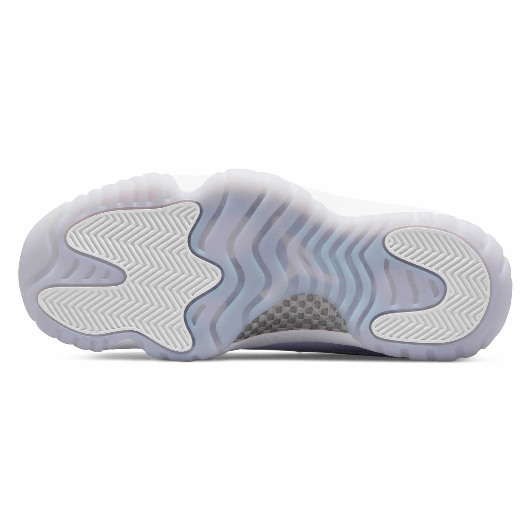 Air Jordan 11 Retro Low Wmns 'Pure Violet' Bold classic sport shoes
