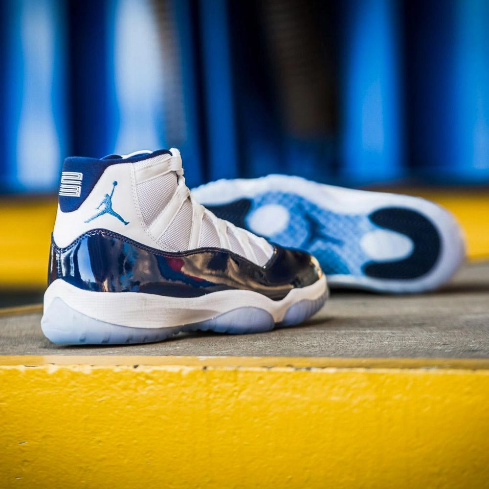Air Jordan 11 Retro White-Midnight Navy  Win like 82 Bold classic sport shoes