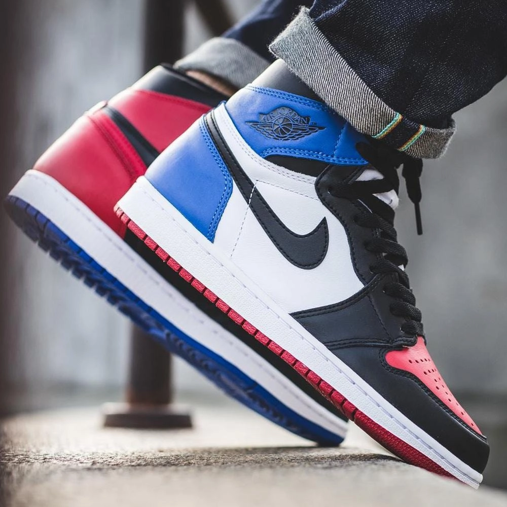 Air Jordan 1 High Retro Top 3 Air Jordan 1 High OG shoes