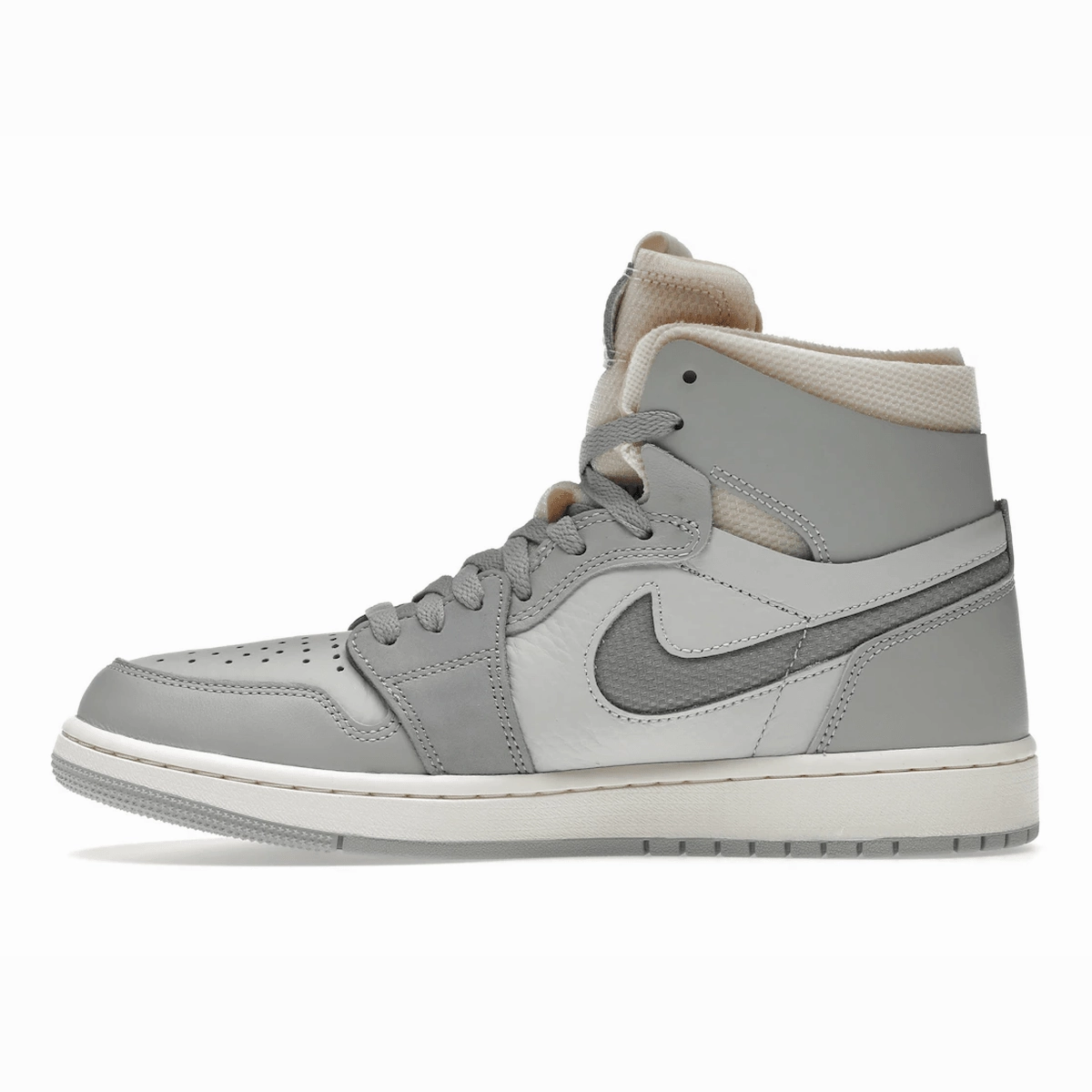 Air Jordan 1 High Zoom Air CMFT London High-cut throwback trainers