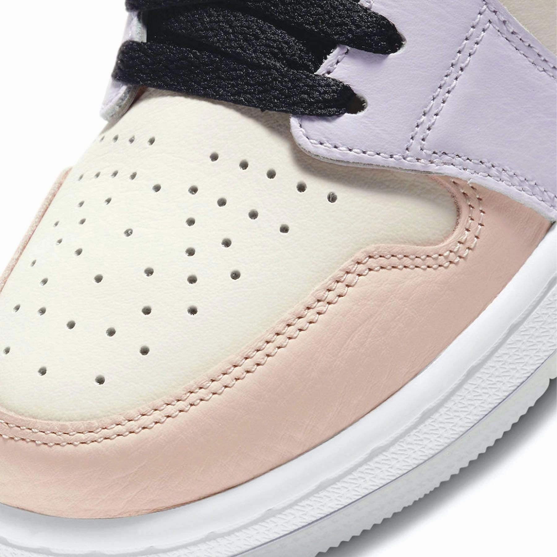 Air Jordan 1 High Zoom Comfort Wmns 'Easter' Air Jordan 1 High OG shoes