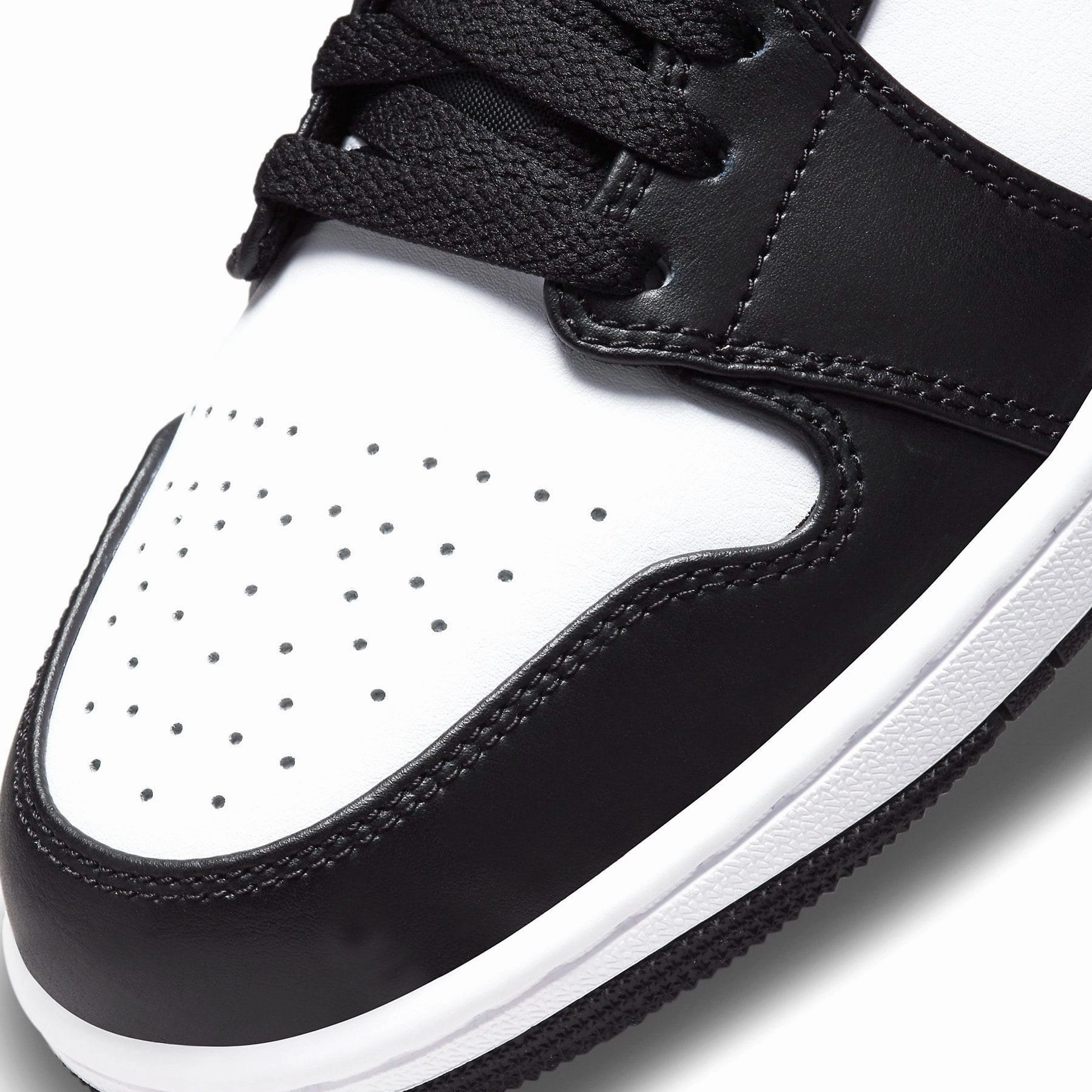 Air Jordan 1 Low 'Black Medium Grey' Air Jordan 1 Low lifestyle shoes