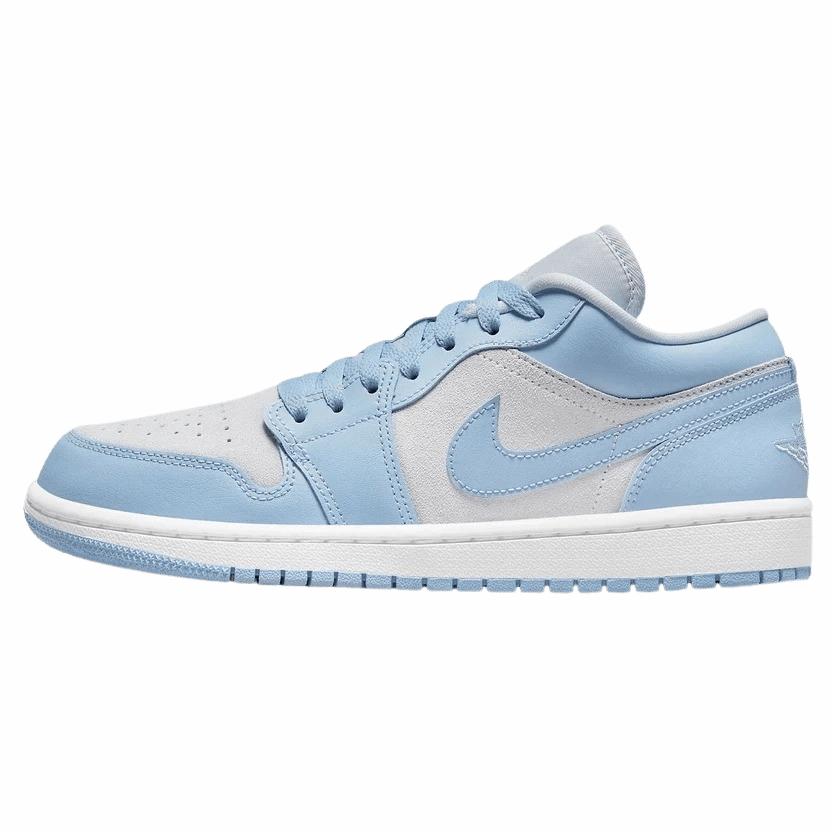 Air Jordan 1 Low 'Wmns University Blue' Air Jordan 1 Low sneakers perfect for casual outfits