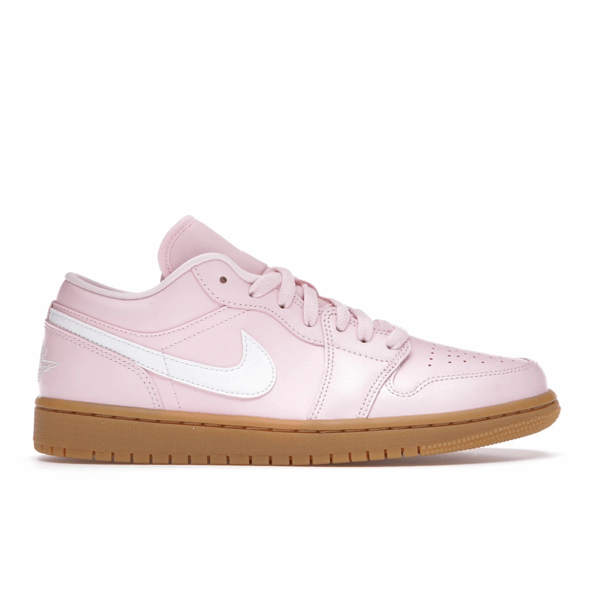 Air Jordan 1 Low Arctic Pink Gum Air Jordan 1 Low shoes with sleek lifestyle appeal
