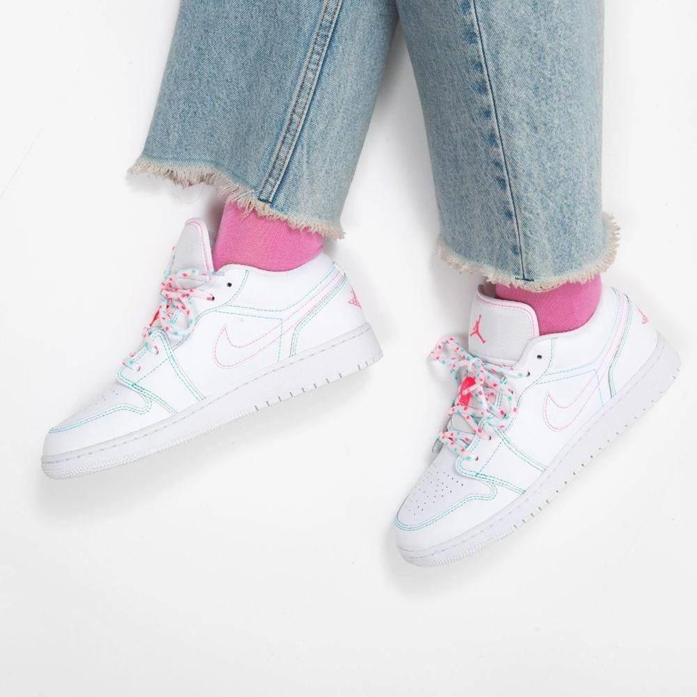 Air Jordan 1 Low GS 'Aurora Green' Air Jordan 1 Low lifestyle shoes