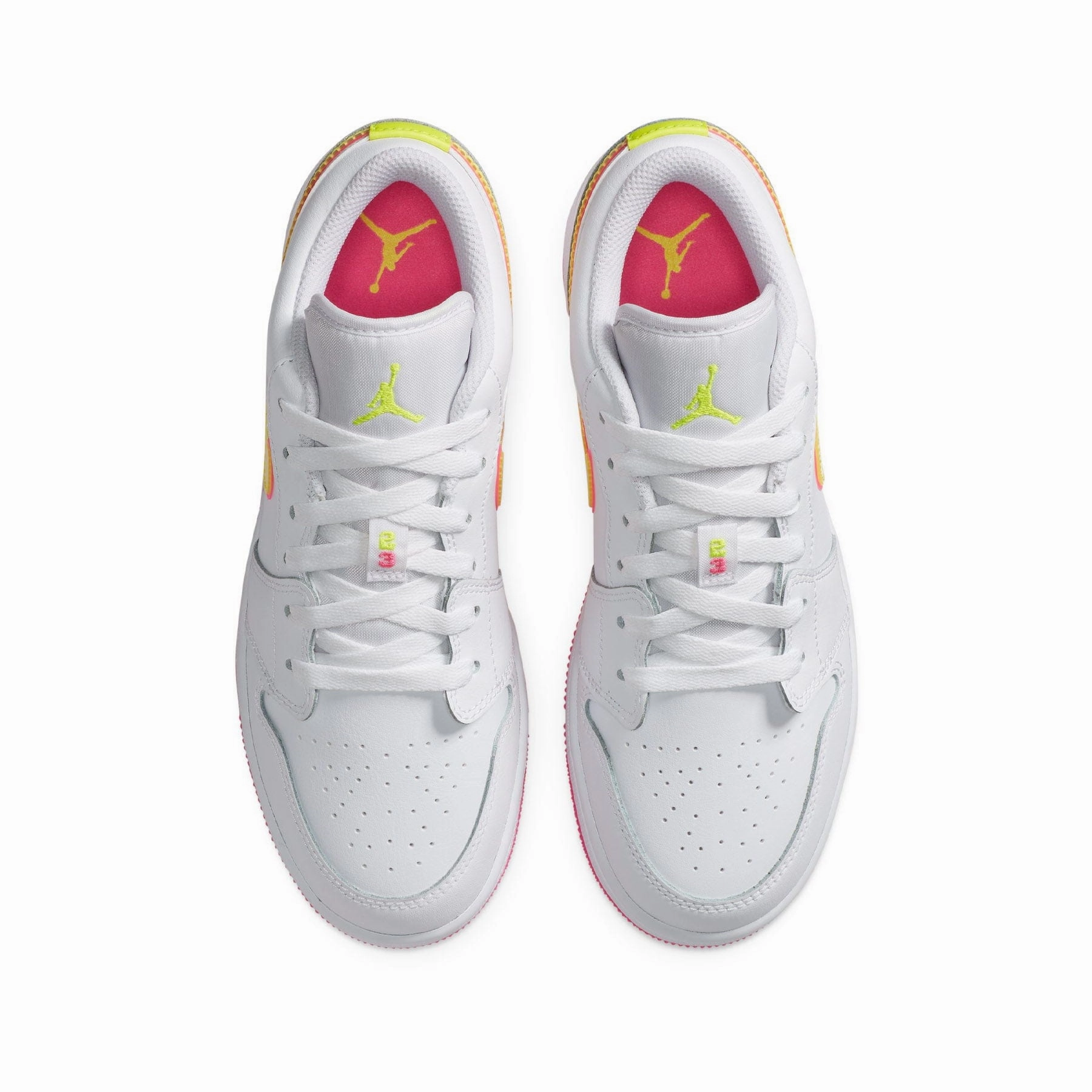 Air Jordan 1 Low GS 'Edge Glow' Air Jordan 1 vintage style sneakers
