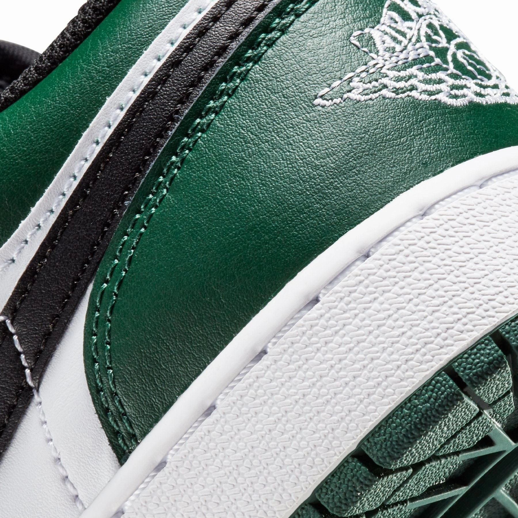 Air Jordan 1 Low GS 'Green Toe' Air Jordan 1 Low lifestyle shoes