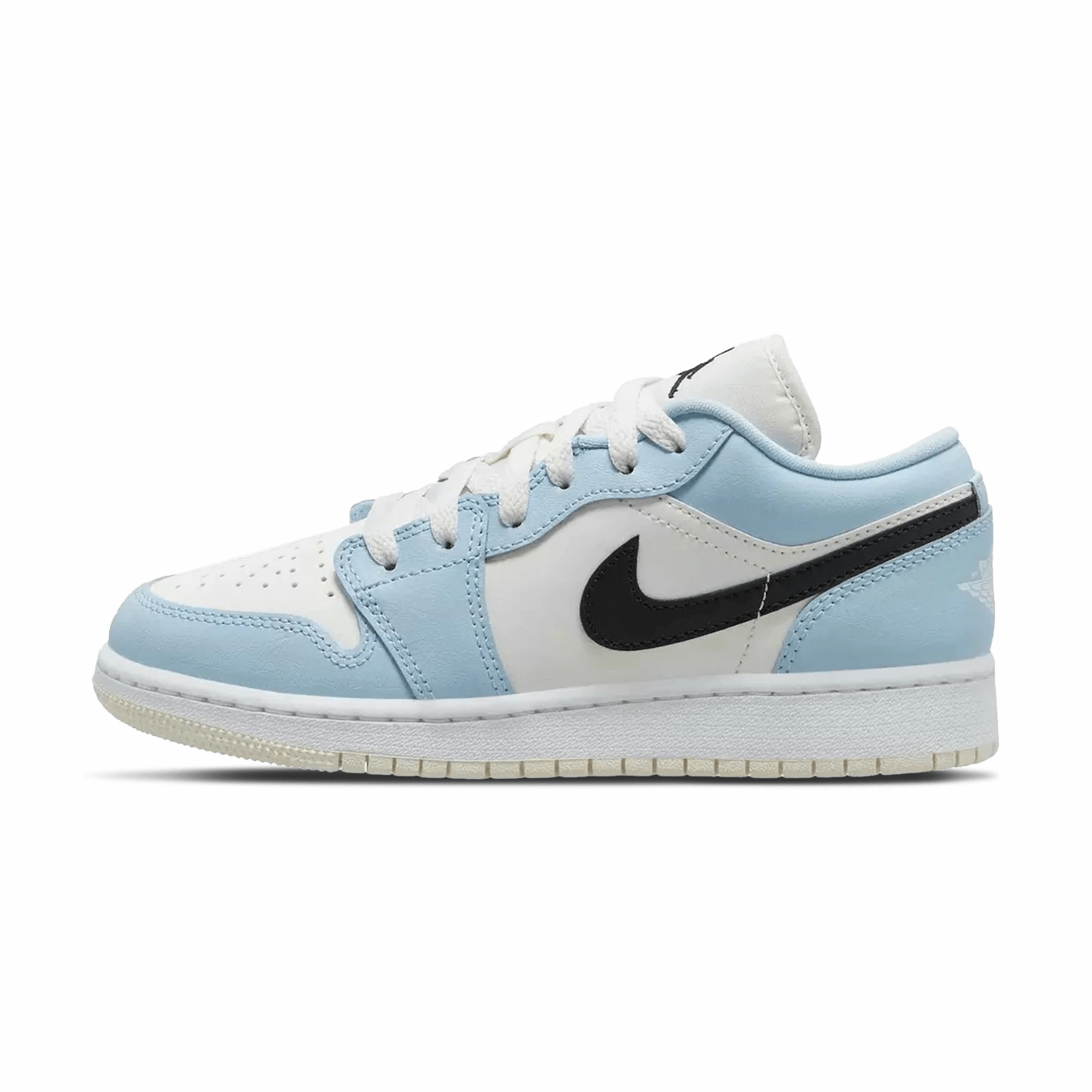 Air Jordan 1 Low GS 'Ice Blue' Air Jordan 1 timeless sneakers for Jordan fans