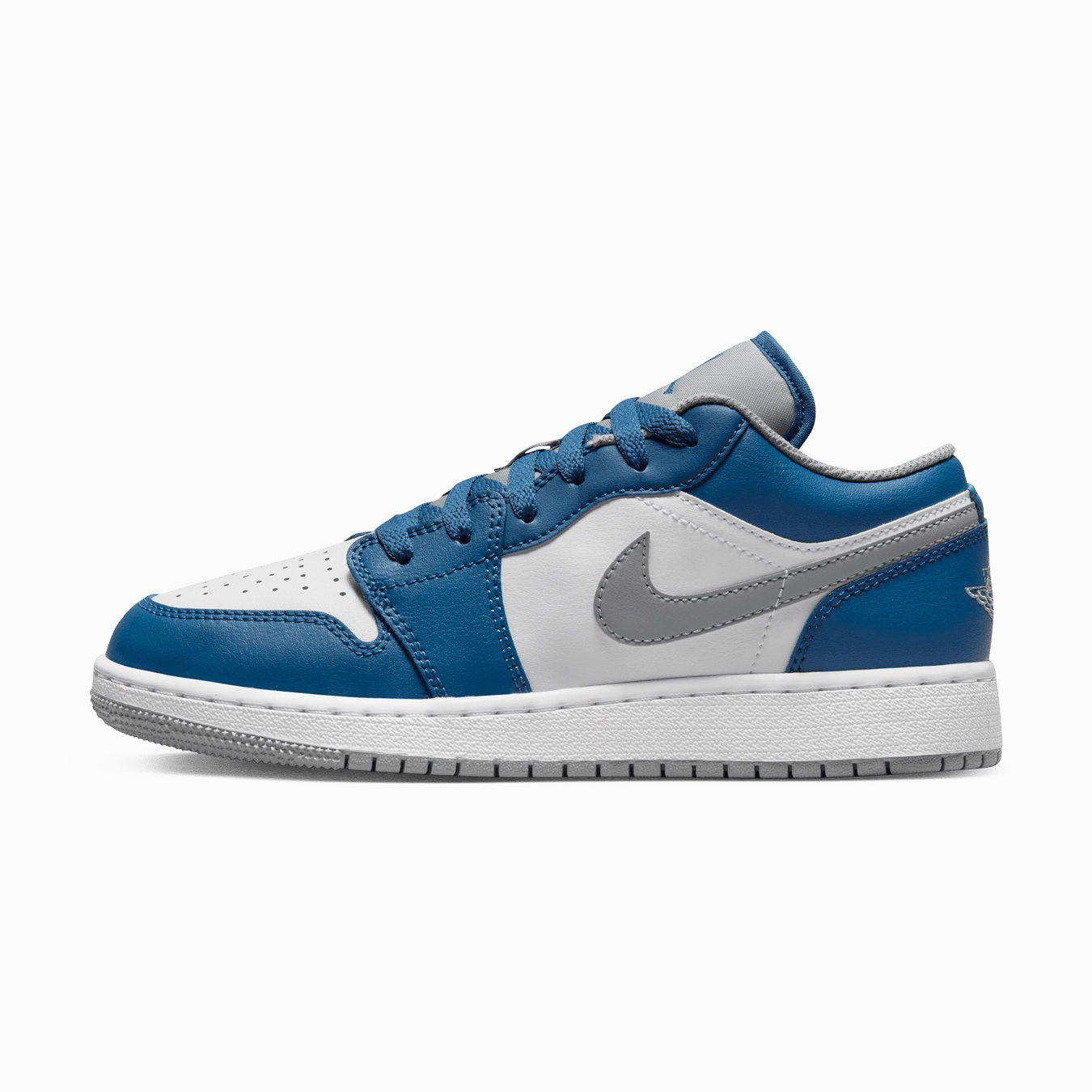 Air Jordan 1 Low GS 'True Blue' Air Jordan 1 timeless sneakers for Jordan fans