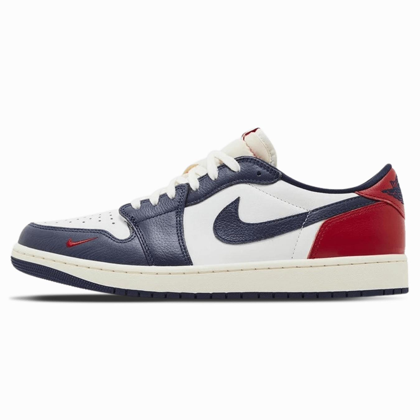 Air Jordan 1 Low OG 'Howard University' Air Jordan 1 Low sneakers perfect for casual outfits