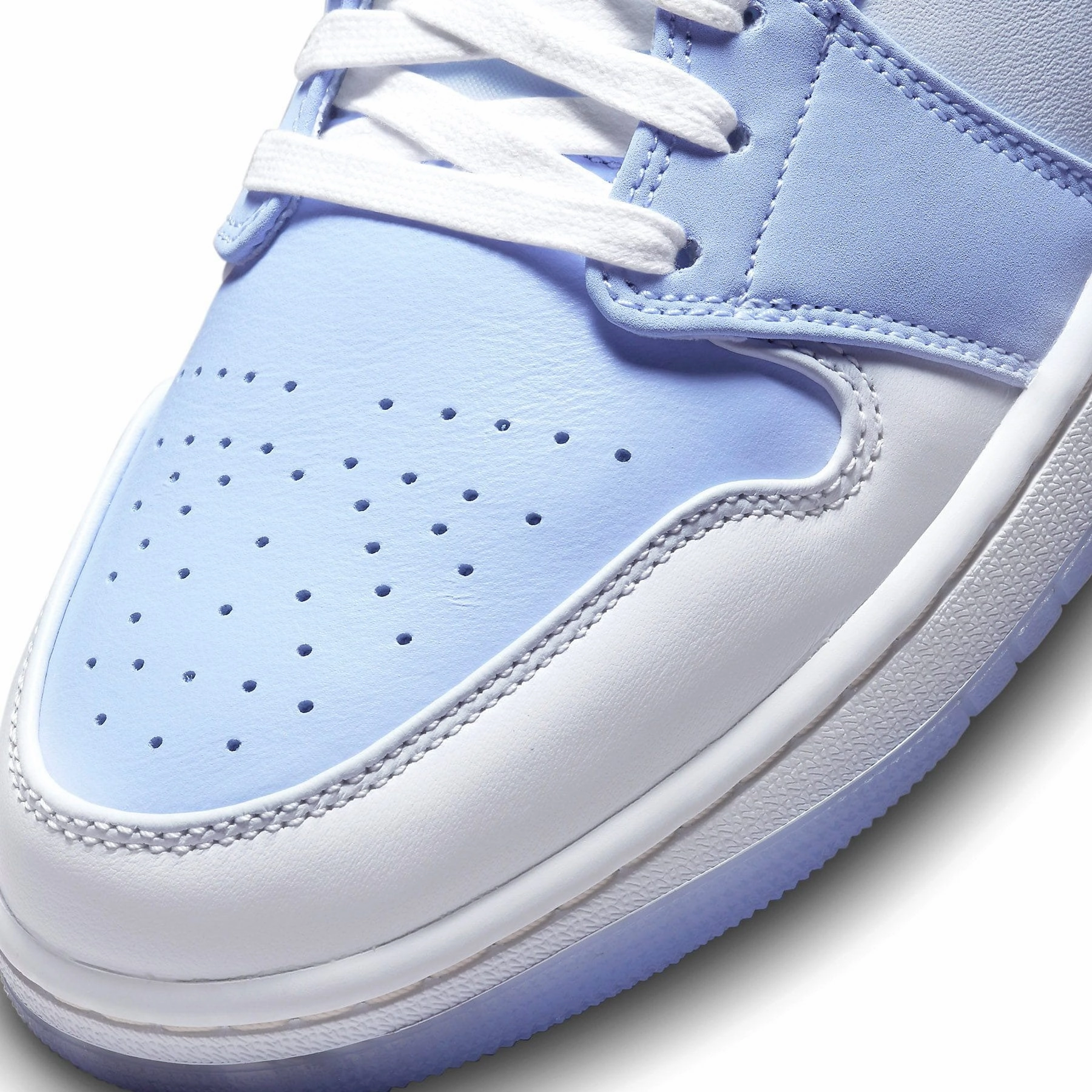 Air Jordan 1 Low SE 'Mighty Swooshers' Air Jordan 1 Low lifestyle shoes
