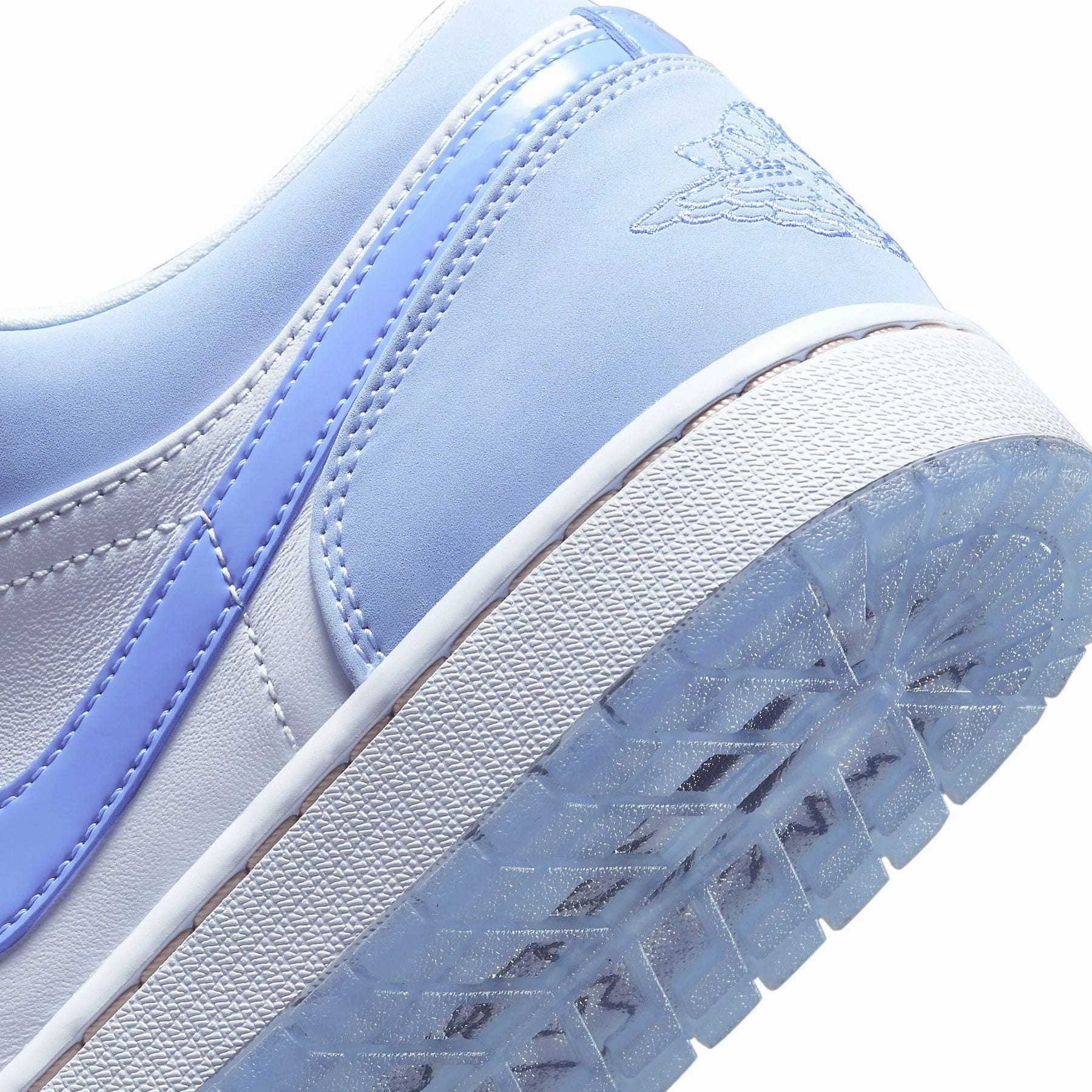 Air Jordan 1 Low SE 'Mighty Swooshers' Air Jordan 1 Low lifestyle shoes