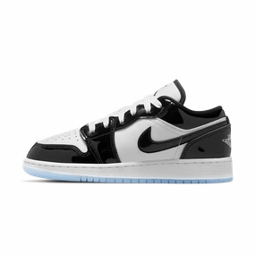 Air Jordan 1 Low SE GS 'Concord' Air Jordan 1 Low sneakers perfect for casual outfits