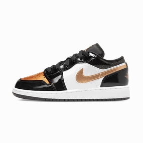 Air Jordan 1 Low SE GS 'Gold Toe' Air Jordan 1 timeless sneakers for Jordan fans