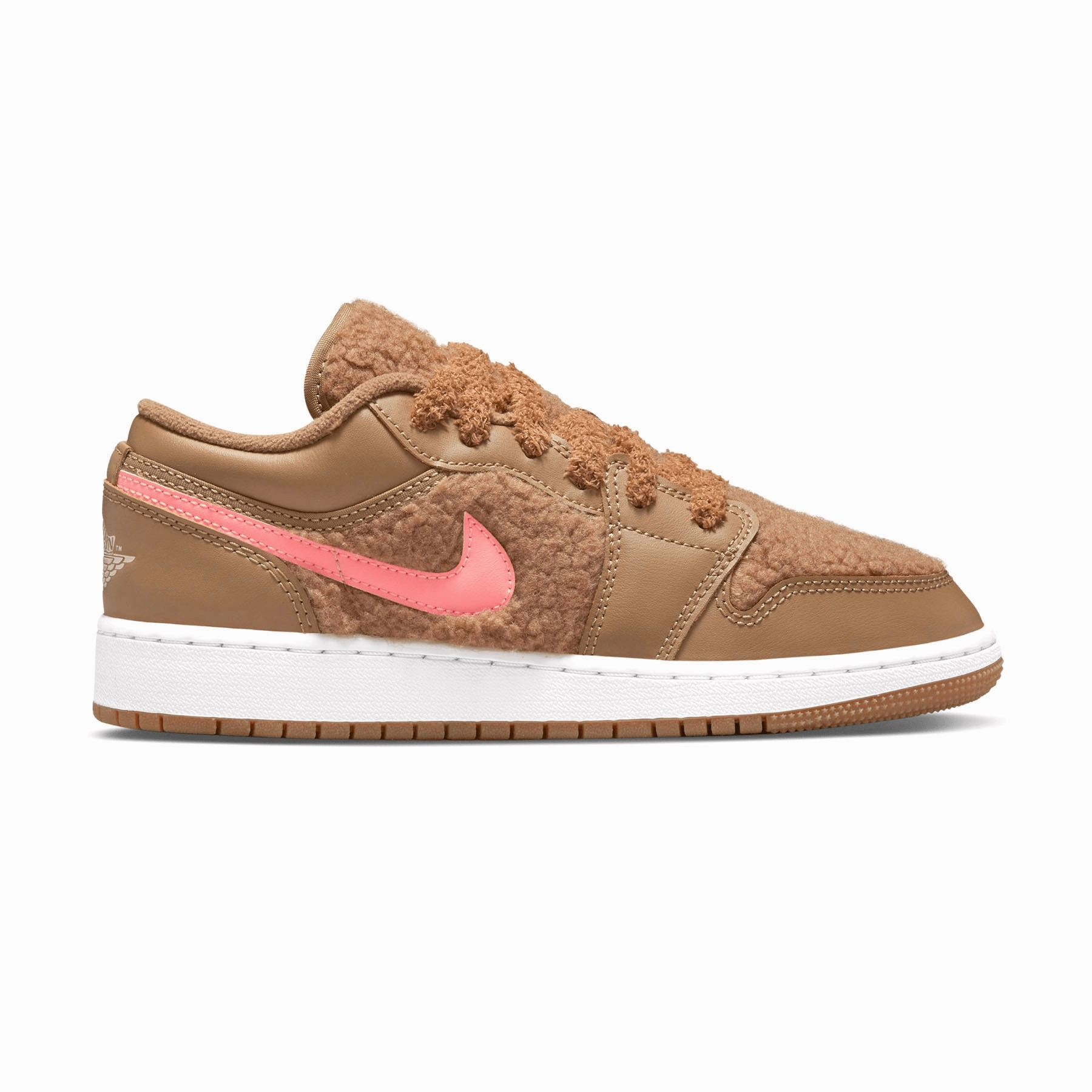 Air Jordan 1 Low Utility GS 'Teddy Bear' Air Jordan 1 Low lifestyle shoes