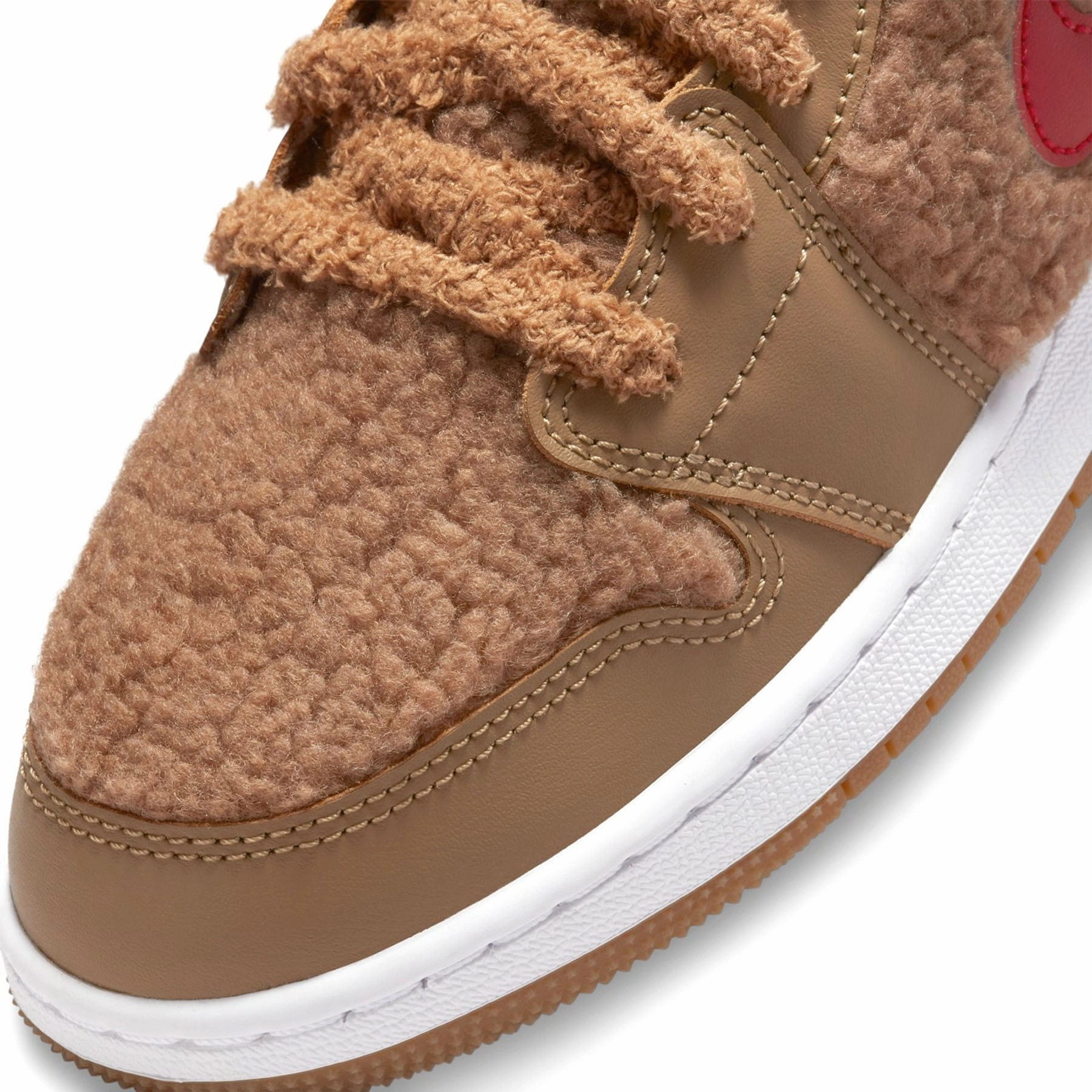 Air Jordan 1 Low Utility GS 'Teddy Bear' Air Jordan 1 Low lifestyle shoes