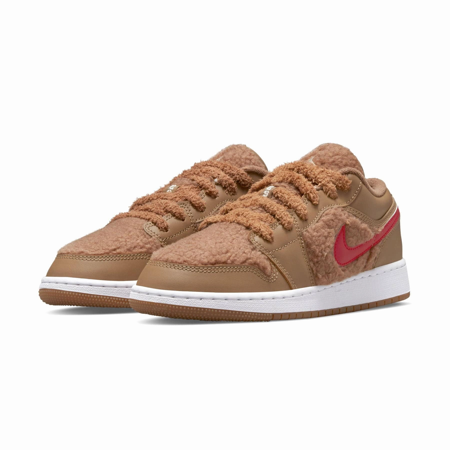 Air Jordan 1 Low Utility GS 'Teddy Bear' Air Jordan 1 Low lifestyle shoes