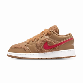 Air Jordan 1 Low Utility GS 'Teddy Bear' Air Jordan 1 Low sneakers perfect for casual outfits