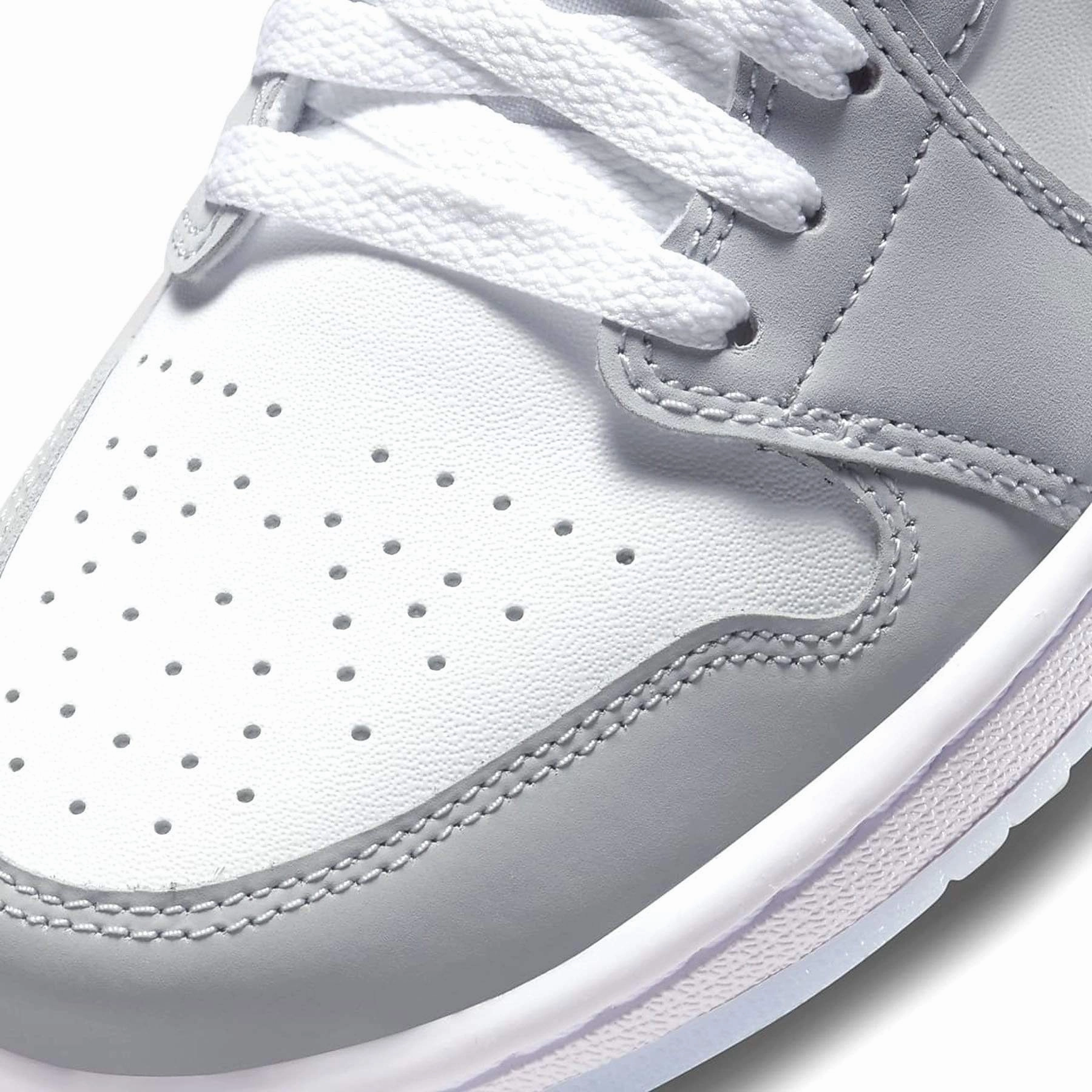 Air Jordan 1 Low Wmns 'White Wolf Grey' Air Jordan 1 Low lifestyle shoes