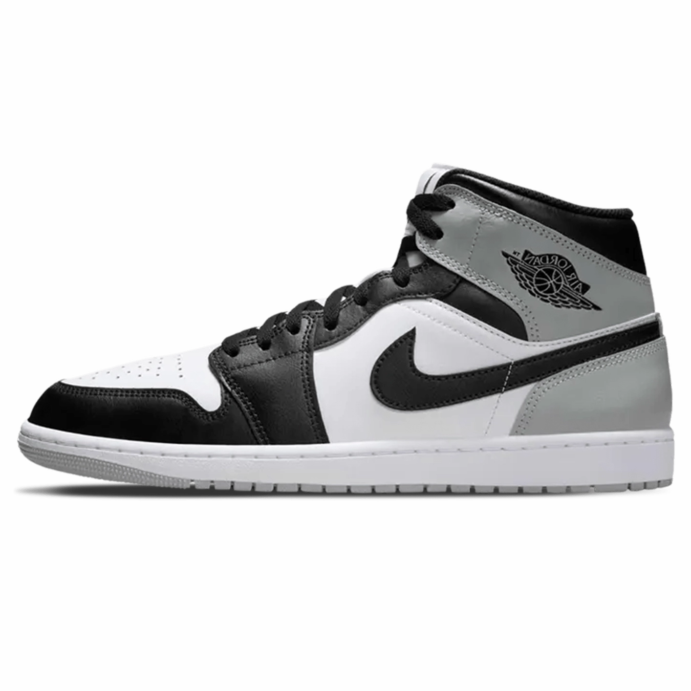 Air Jordan 1 Mid 'Barons' Air Jordan 1 Mid versatile shoes for daily wear