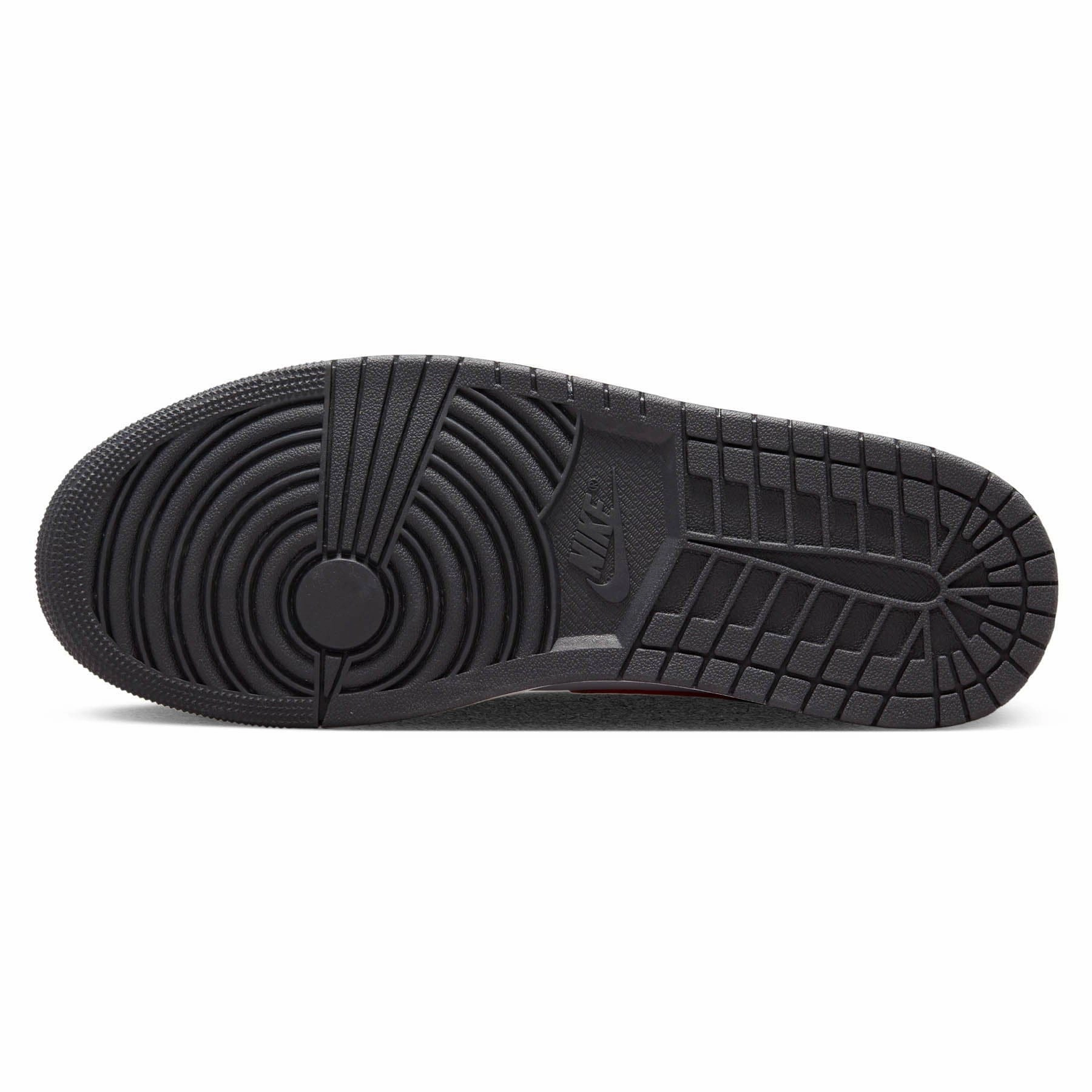 Air Jordan 1 Mid 'Black Fire Red' Air Jordan 1 Mid streetwear shoes