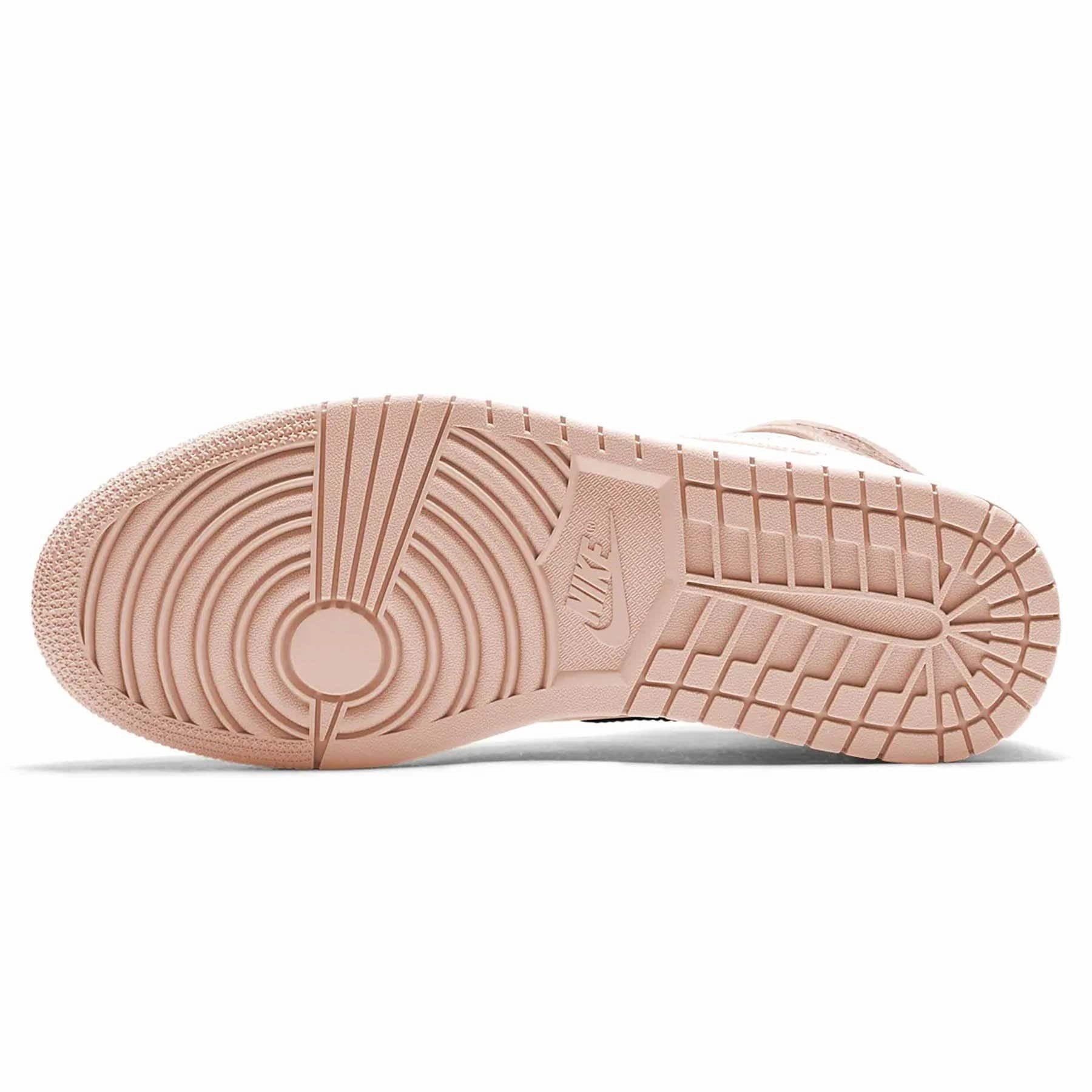 Air Jordan 1 Mid 'Crimson Tint' Air Jordan 1 vintage style sneakers
