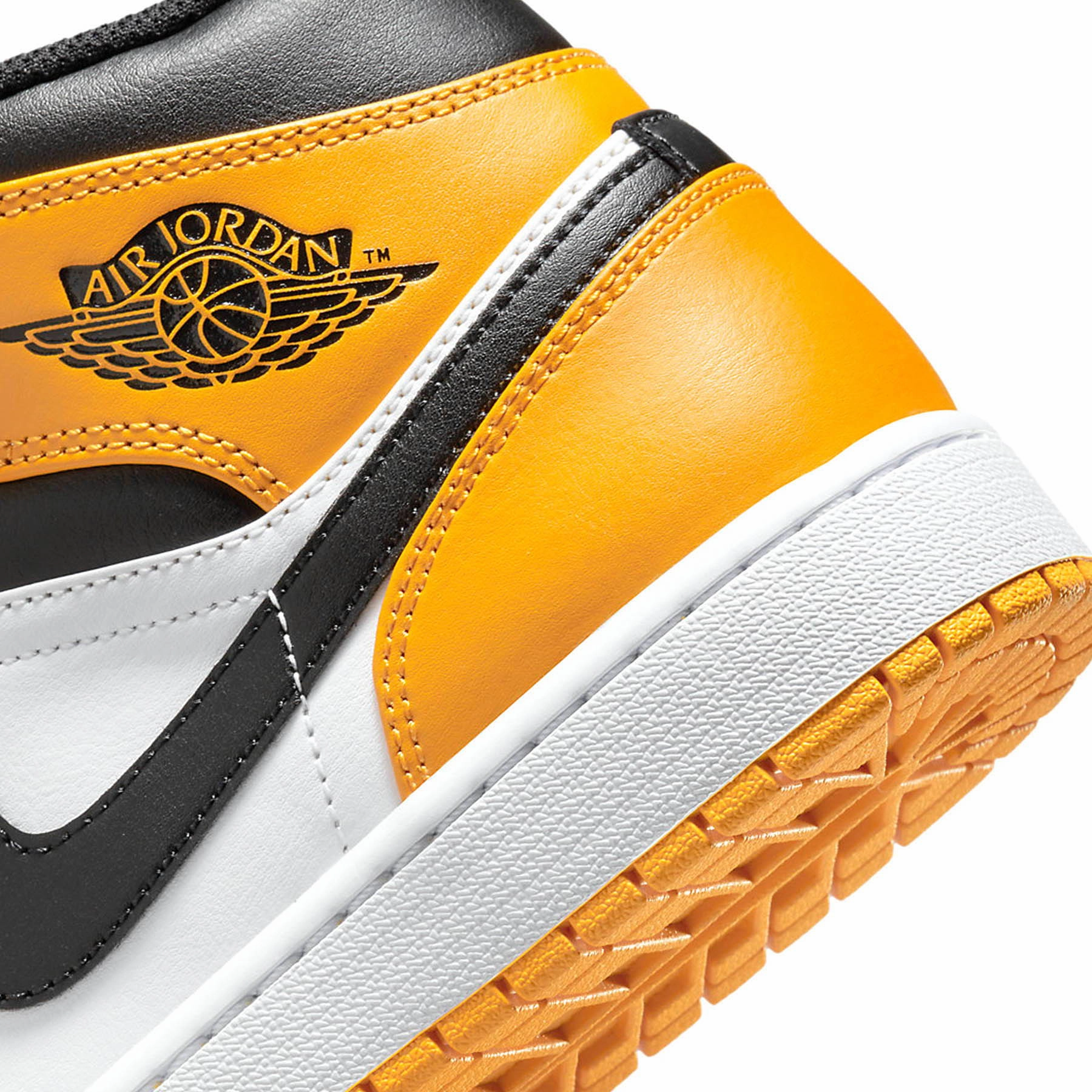 Air Jordan 1 Mid 'Reverse Yellow Toe' Air Jordan 1 Mid streetwear shoes