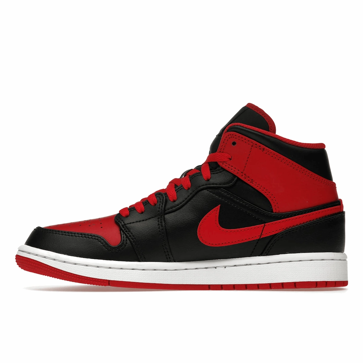 Air Jordan 1 Mid Alternate Wide Air Jordan 1 Mid retro sneakers