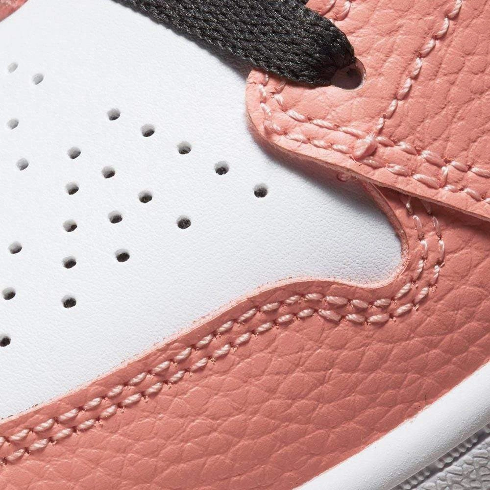 Air Jordan 1 Mid Children's 'Pink Quartz' (PS) Air Jordan 1 Mid streetwear shoes