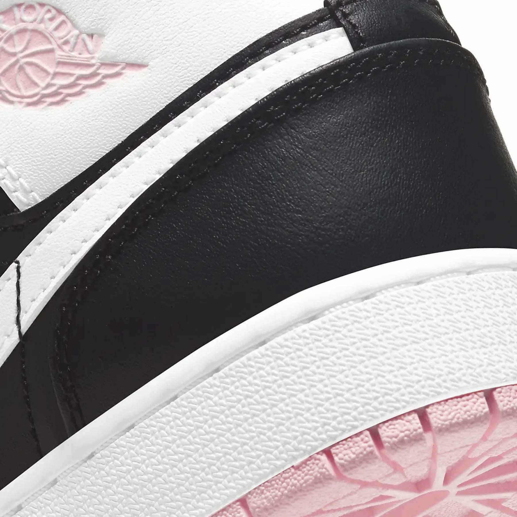 Air Jordan 1 Mid GS 'Arctic Punch' Air Jordan 1 Mid streetwear shoes