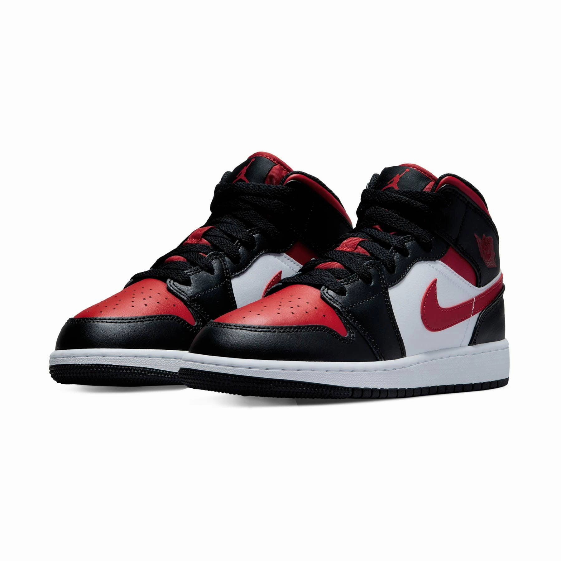 Air Jordan 1 Mid GS 'Black Fire Red' Air Jordan 1 Mid streetwear shoes