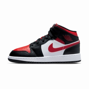 Air Jordan 1 Mid GS 'Black Fire Red' Air Jordan 1 Mid versatile shoes for daily wear