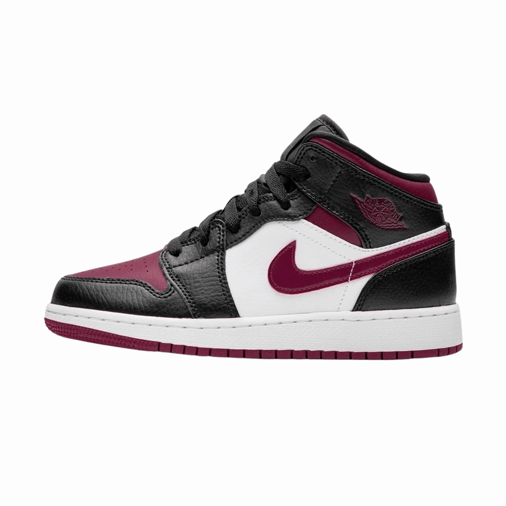 Air Jordan 1 Mid GS 'Black Noble Red' Air Jordan 1 Mid versatile shoes for daily wear