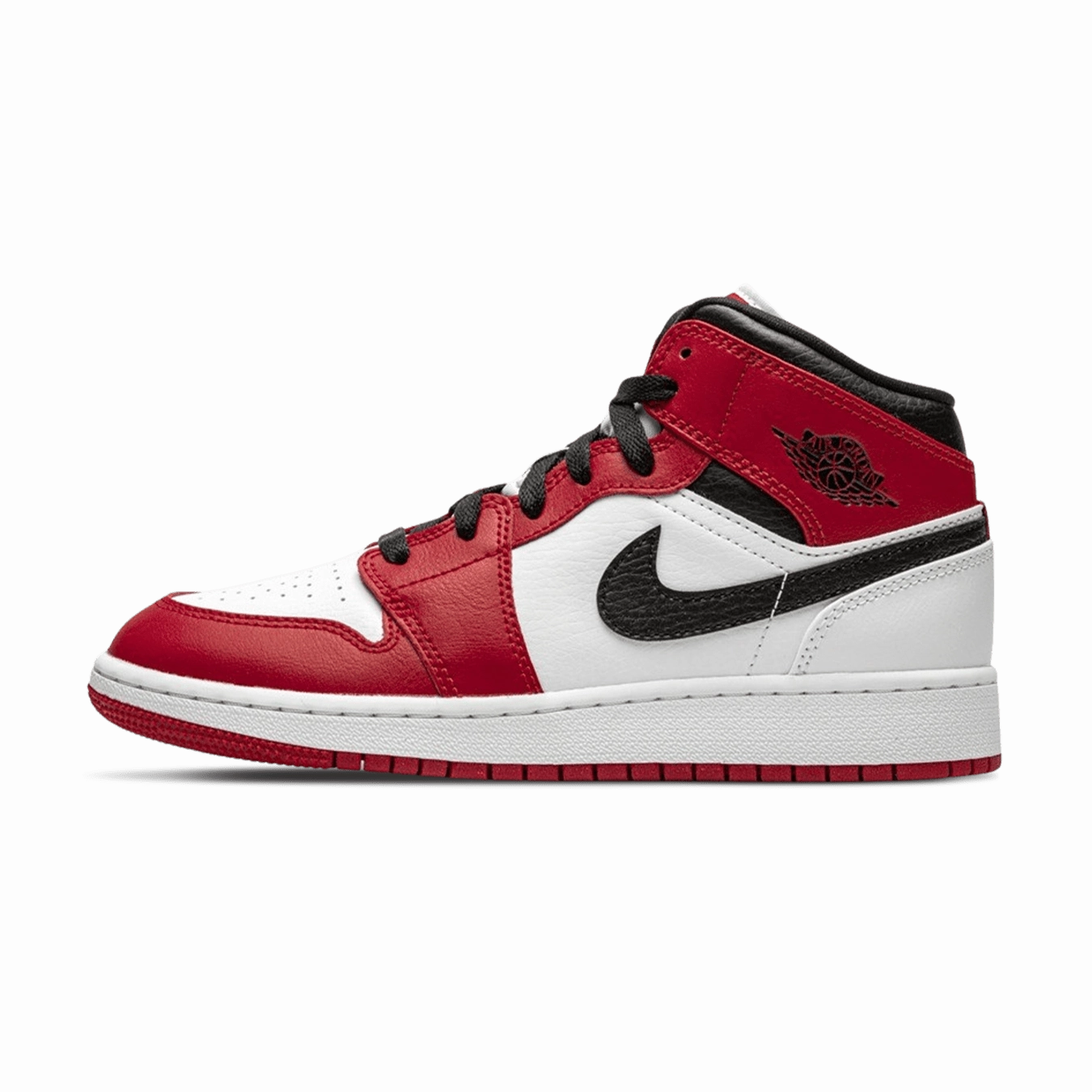 Air Jordan 1 Mid GS Chicago Air Jordan 1 Mid versatile shoes for daily wear