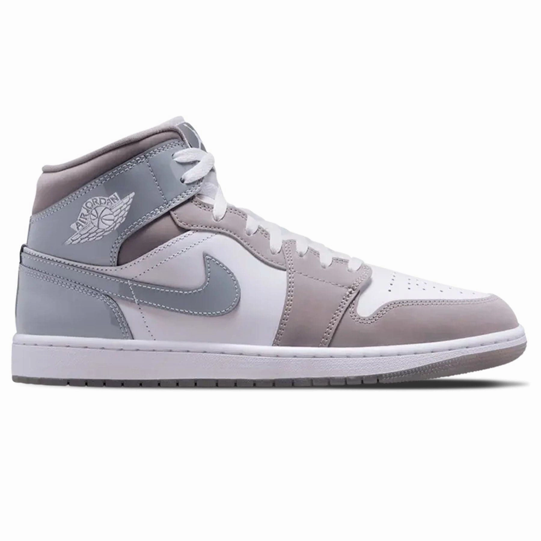 Air Jordan 1 Mid SE 'Patent Cool Grey' Air Jordan 1 Mid streetwear shoes